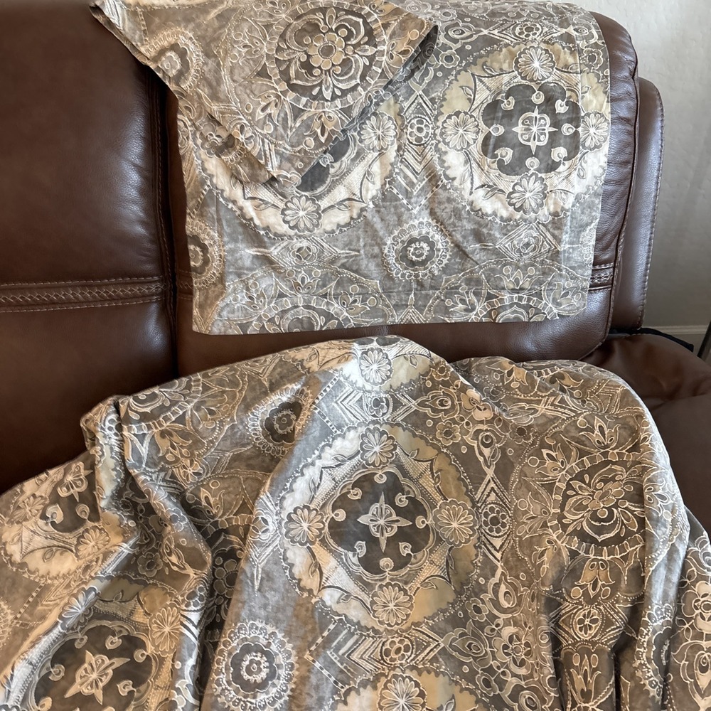 POTTERY BARN Jacolyn ? DUVET COVER F/Q 2 STD SHAMS, GREY/WHITE SPARE BR DISPLAY - Picture 7 of 14